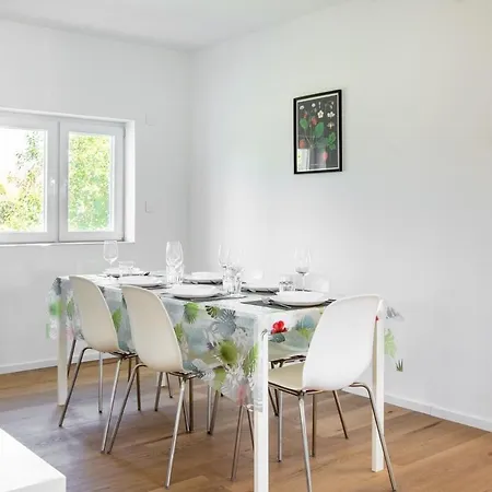 Maison 3 Avec Terrasse Cote Champ