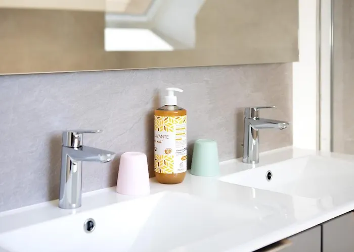 Maison 3 Avec Terrasse Cote Champ וילה