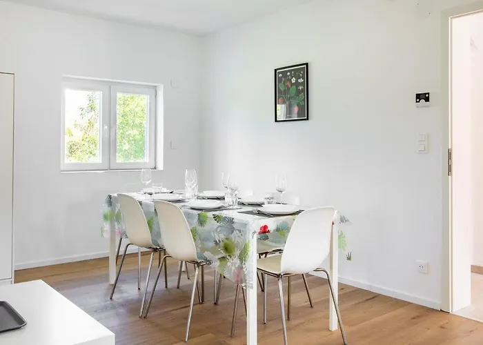 Maison 3 Avec Terrasse Cote Champ